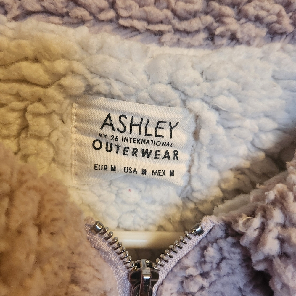 Ashley By 26 International Teddy Jacket in Light Pink- Size Medium - Picture 4 of 8